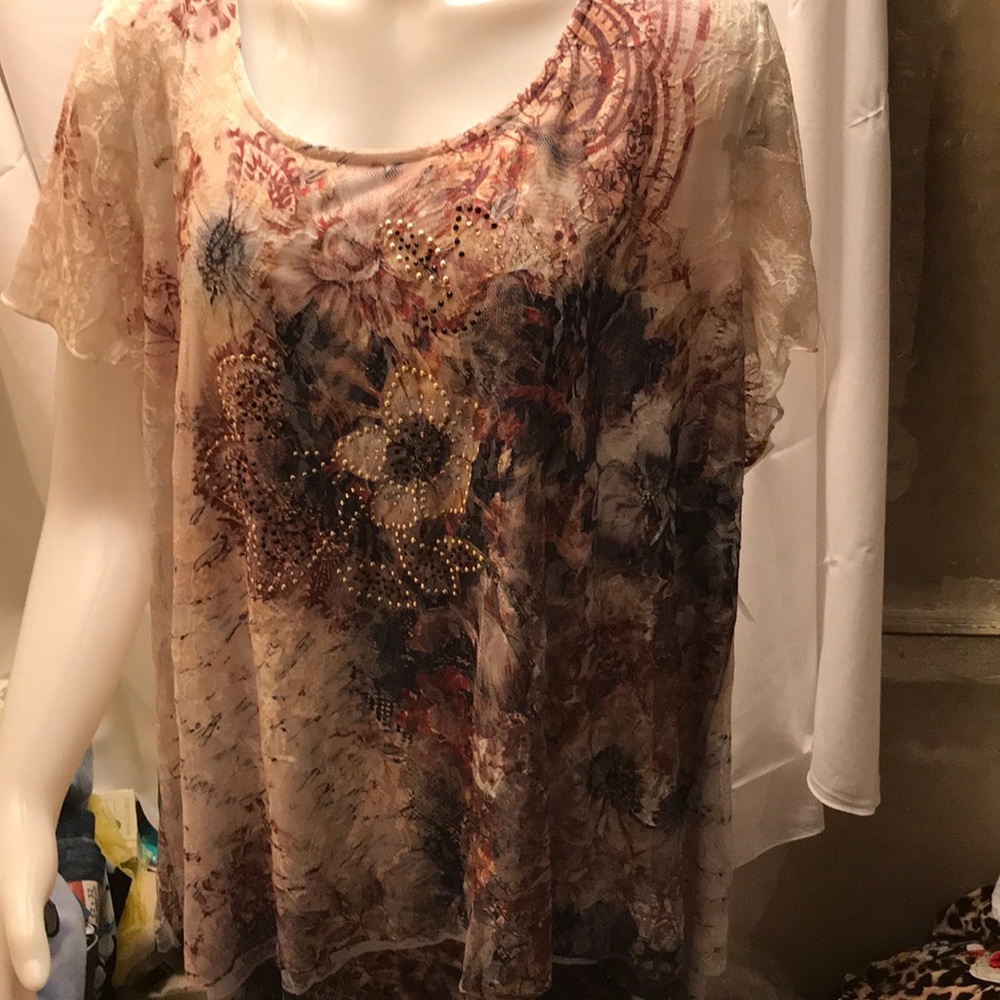 NWT sz 3x lace top by simply Emma